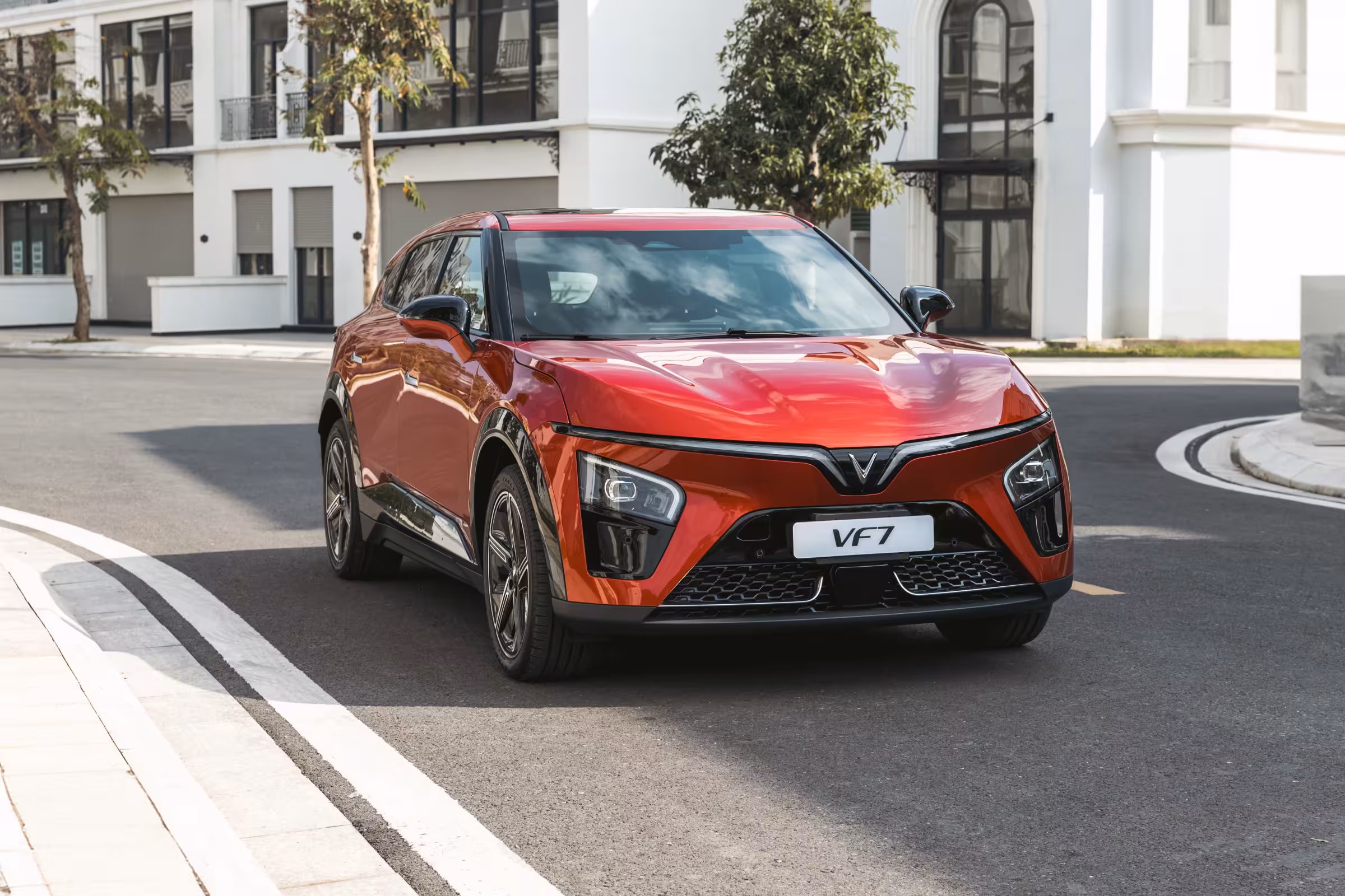 Vinfast VF7 S